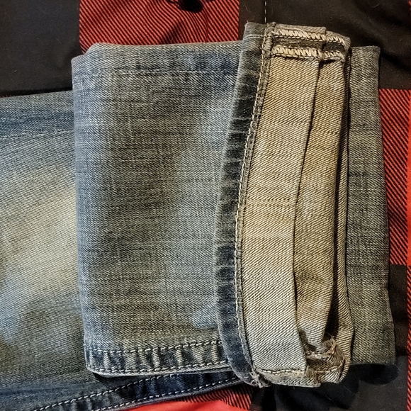 Jeans - Picture 2 of 5